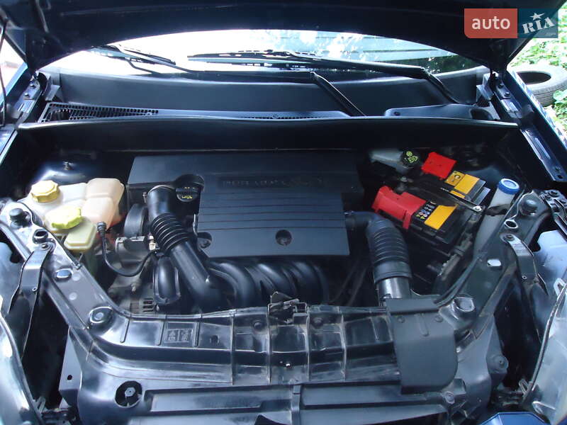 Хэтчбек Ford Fusion 2006 в Умани фото 18 Хэтчбек Ford Fusion 2006 в Умани