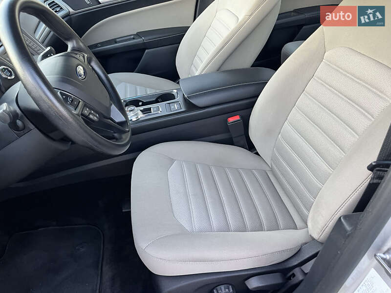 Седан Ford Fusion 2017 в Києві