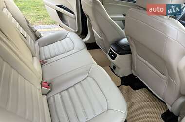 Седан Ford Fusion 2014 в 