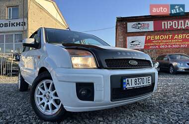 Хетчбек Ford Fusion 2011 в Смілі