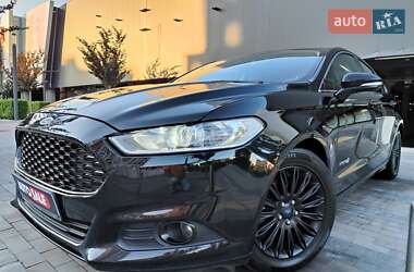 Седан Ford Fusion 2015 в Києві
