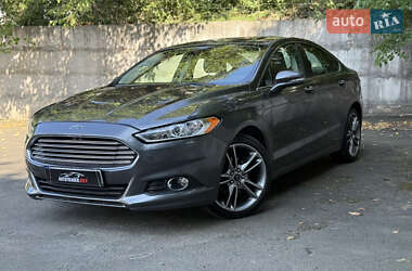 Седан Ford Fusion 2015 в Киеве