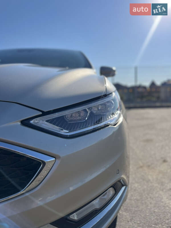 Седан Ford Fusion 2016 в Киеве