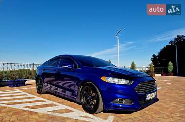 Седан Ford Fusion 2016 в Києві