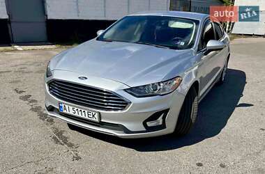 Седан Ford Fusion 2019 в Броварах