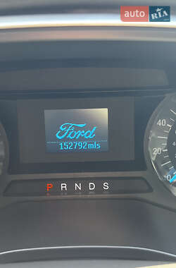 Седан Ford Fusion 2015 в 