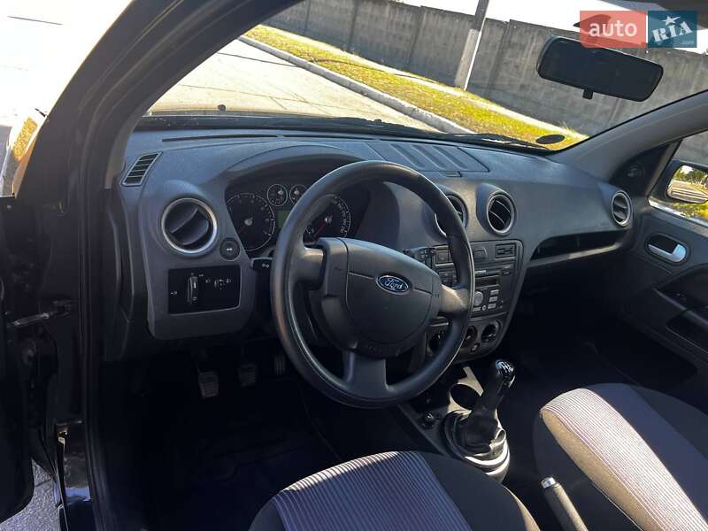 Хэтчбек Ford Fusion 2009 в Кременчуге фото 12 Хэтчбек Ford Fusion 2009 в Кременчуге