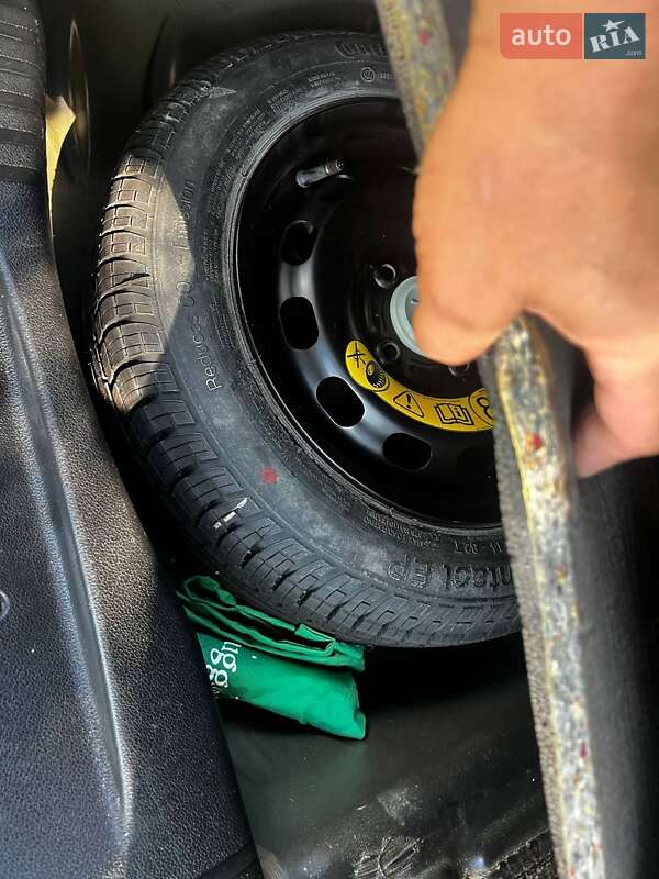 Хэтчбек Ford Fusion 2009 в Кременчуге фото 40 Хэтчбек Ford Fusion 2009 в Кременчуге