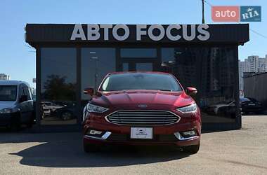 Седан Ford Fusion 2017 в 