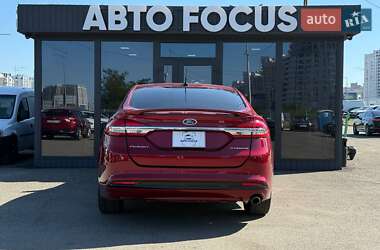 Седан Ford Fusion 2017 в 