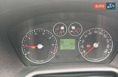 Хэтчбек Ford Fusion 2007 в 