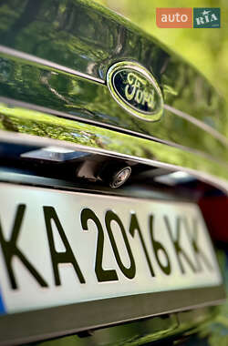 Седан Ford Fusion 2018 в 
