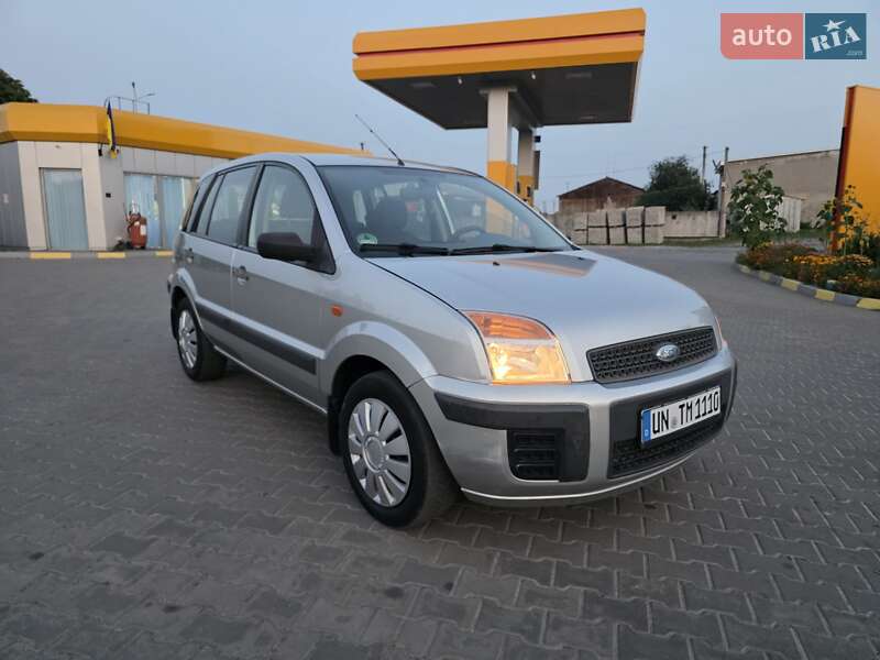 Хэтчбек Ford Fusion 2006 в Луцке фото 3 Хэтчбек Ford Fusion 2006 в Луцке