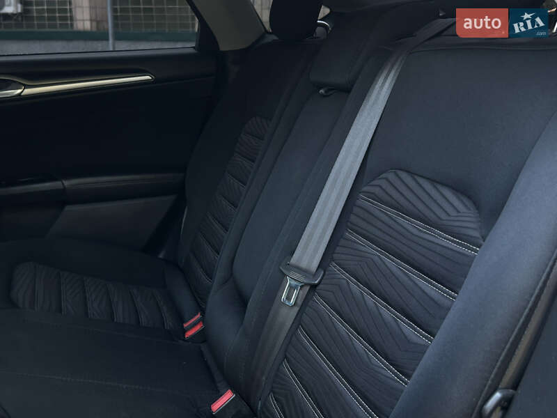 Седан Ford Fusion 2015 в Николаеве фото 15 Седан Ford Fusion 2015 в Николаеве