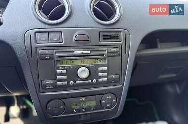 Хэтчбек Ford Fusion 2007 в 