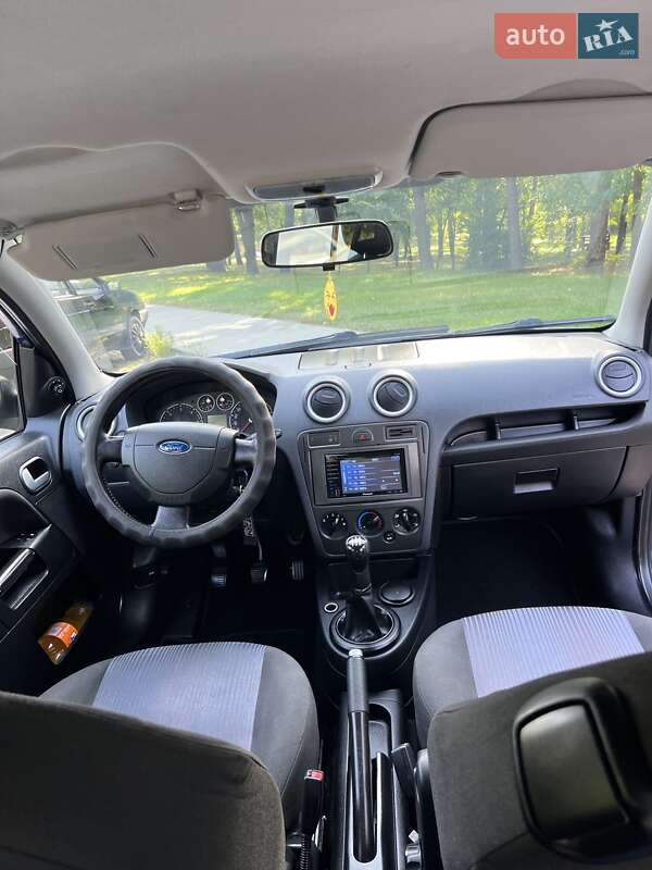 Хэтчбек Ford Fusion 2007 в Киеве