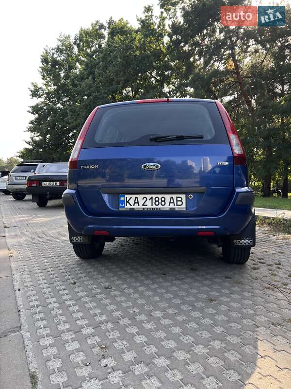 Хэтчбек Ford Fusion 2007 в Киеве