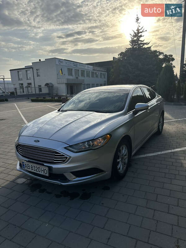 Седан Ford Fusion 2018 в Виннице