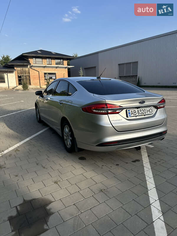 Седан Ford Fusion 2018 в Виннице