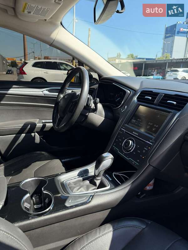 Седан Ford Fusion 2014 в Києві фото 6 Седан Ford Fusion 2014 в Києві