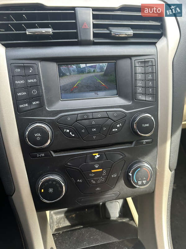 Седан Ford Fusion 2014 в Києві