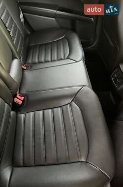 Седан Ford Fusion 2015 в 
