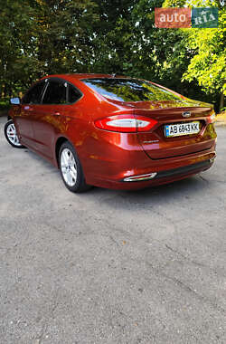 Седан Ford Fusion 2014 в 