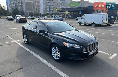 Седан Ford Fusion 2015 в Киеве