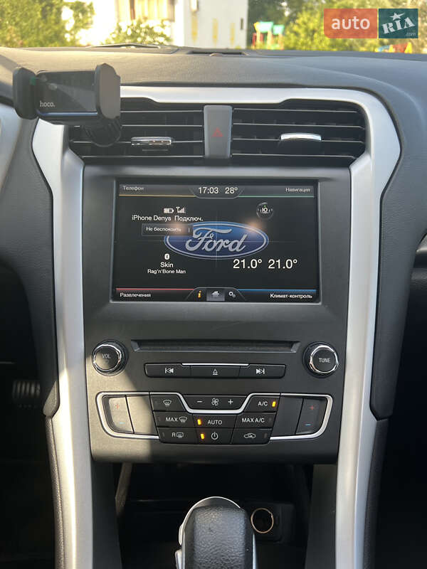 Седан Ford Fusion 2015 в Києві