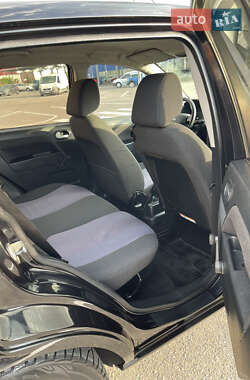 Хэтчбек Ford Fusion 2006 в 