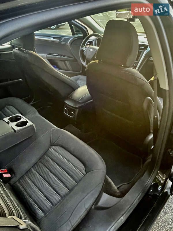 Седан Ford Fusion 2016 в Киеве