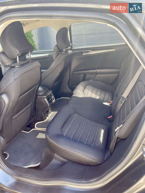 Седан Ford Fusion 2015 в Киеве фото 25 Седан Ford Fusion 2015 в Киеве