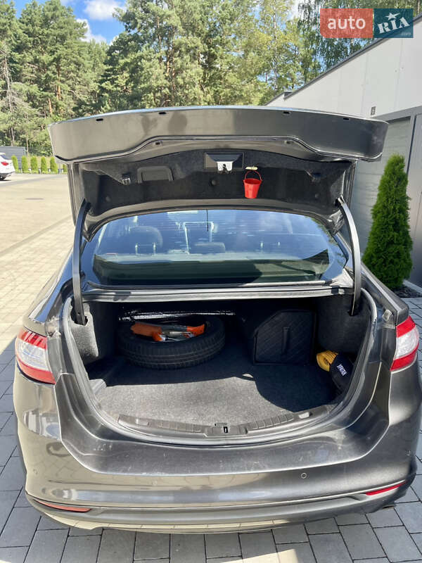 Седан Ford Fusion 2015 в Киеве фото 29 Седан Ford Fusion 2015 в Киеве