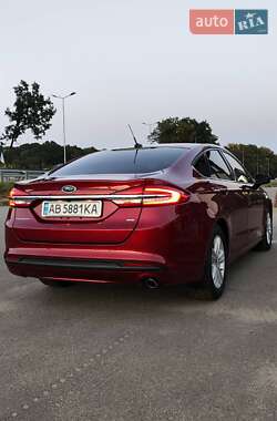 Седан Ford Fusion 2018 в 