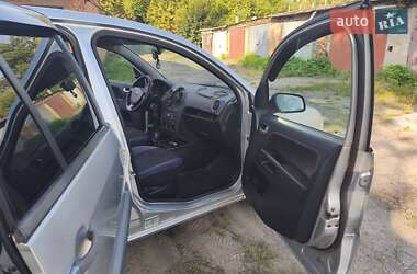 Хэтчбек Ford Fusion 2007 в 