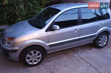Хэтчбек Ford Fusion 2007 в Виноградове