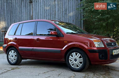Хетчбек Ford Fusion 2006 в 