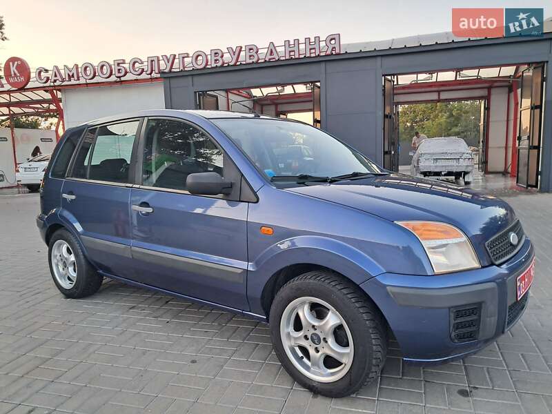 Хетчбек Ford Fusion 2006 в 