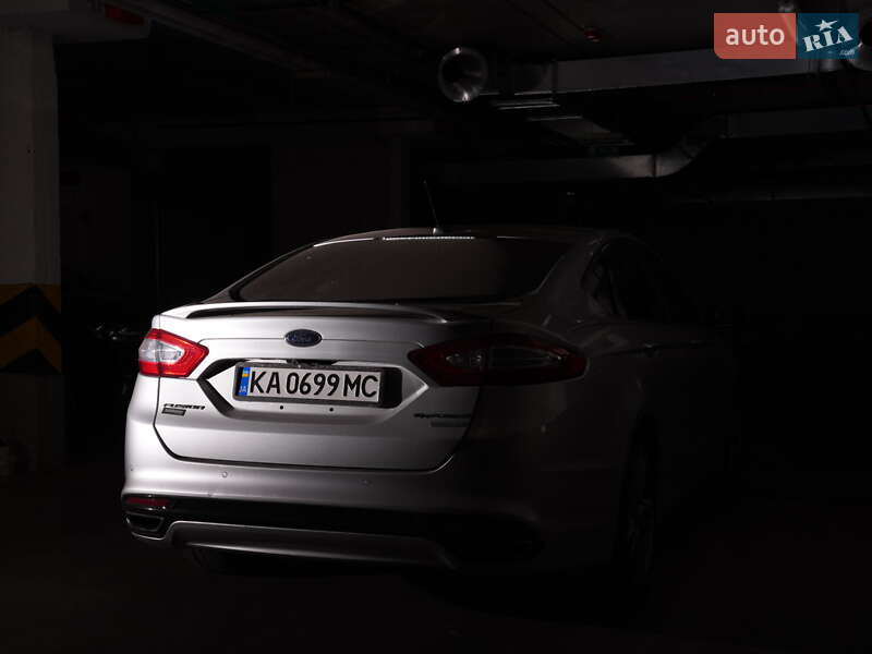 Седан Ford Fusion 2012 в Киеве