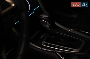 Седан Ford Fusion 2012 в 