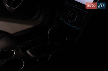 Седан Ford Fusion 2012 в 