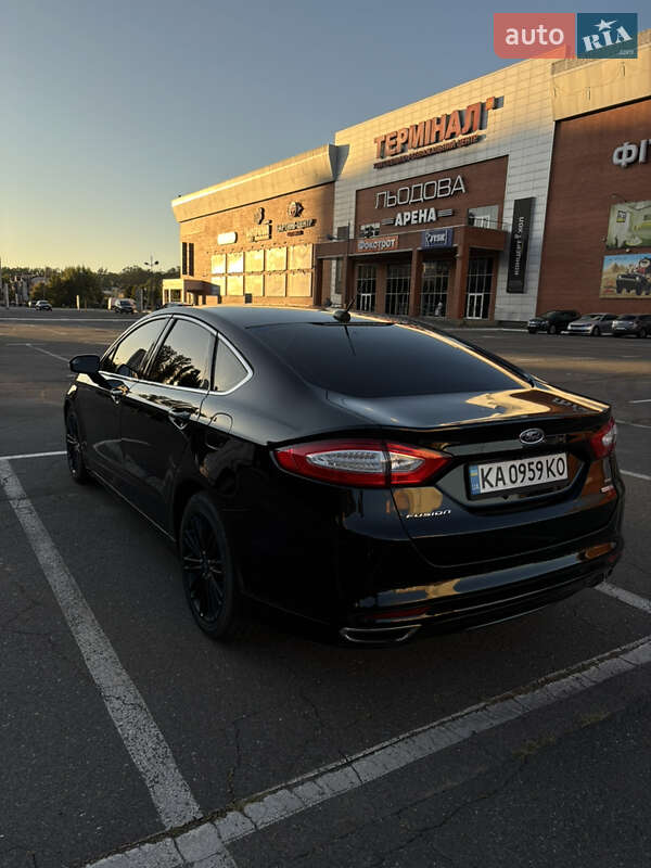 Седан Ford Fusion 2015 в Броварах