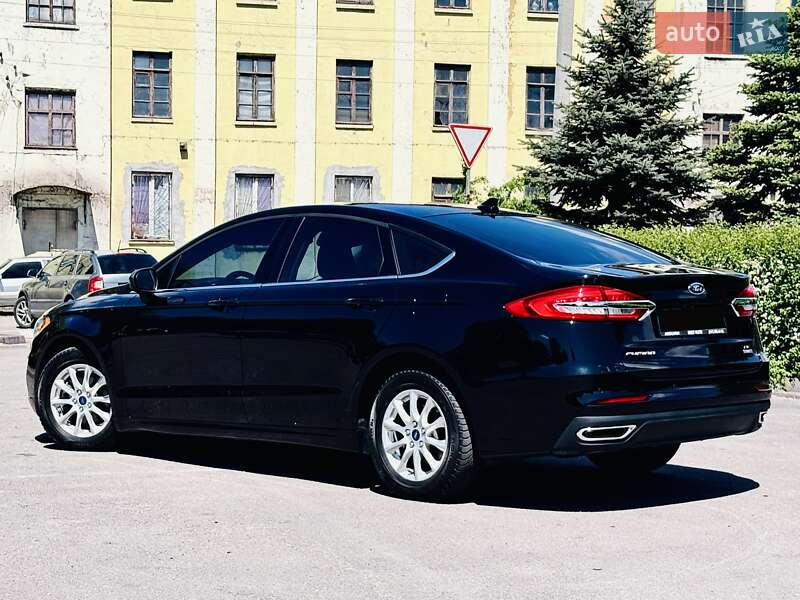 Седан Ford Fusion 2020 в Дніпрі