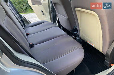 Хэтчбек Ford Fusion 2009 в 