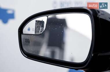 Седан Ford Fusion 2015 в 