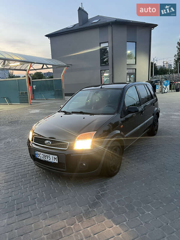 Хэтчбек Ford Fusion 2008 в Львове фото 8 Хэтчбек Ford Fusion 2008 в Львове