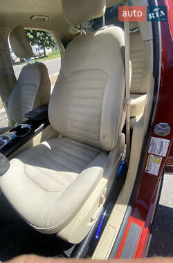 Седан Ford Fusion 2014 в 
