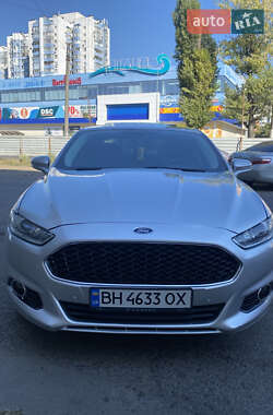 Седан Ford Fusion 2014 в 