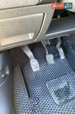 Хэтчбек Ford Fusion 2011 в 
