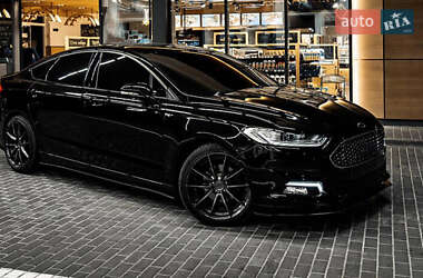 Седан Ford Fusion 2015 в Ніжині